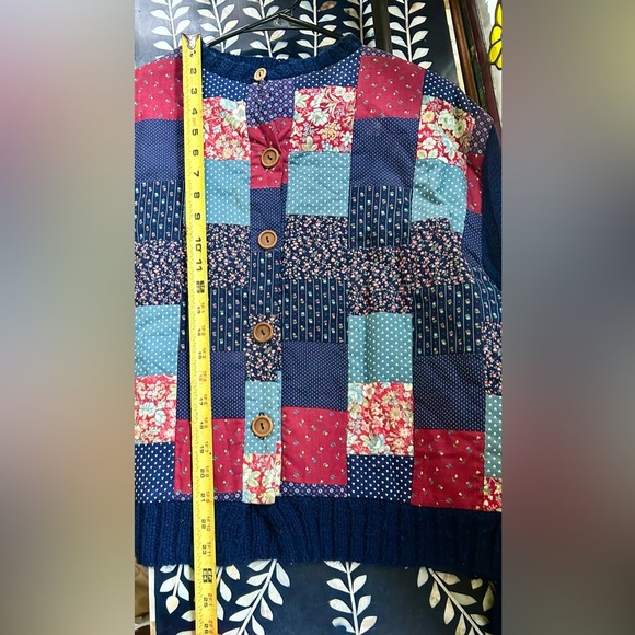 Vintage Handmade Patchwork Quilted Cardigan Cottagecore Boho Grandmacore - Picture 6 of 8